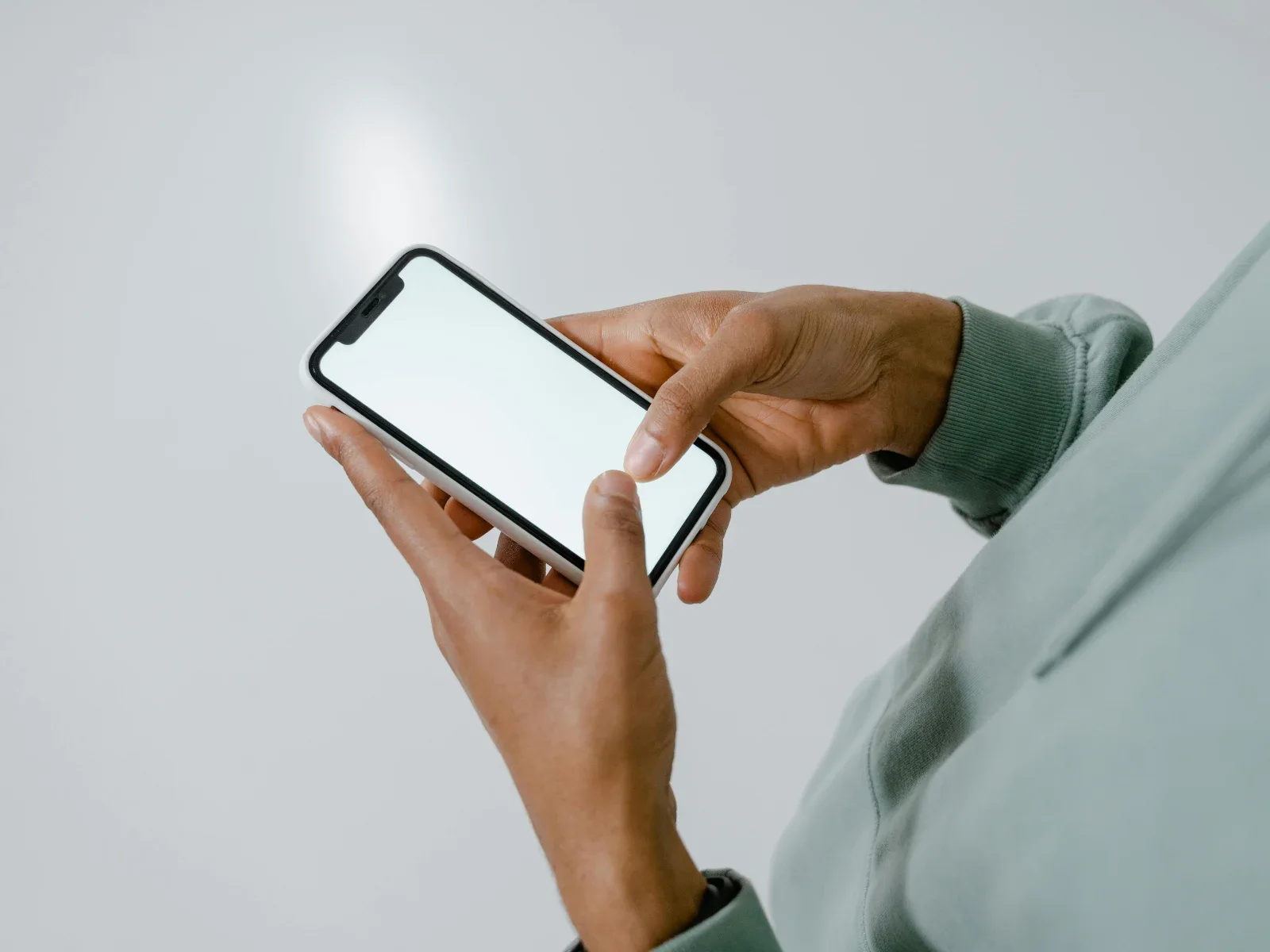 Smartphone boom pushes Kenya’s connected devices to 78.7 million