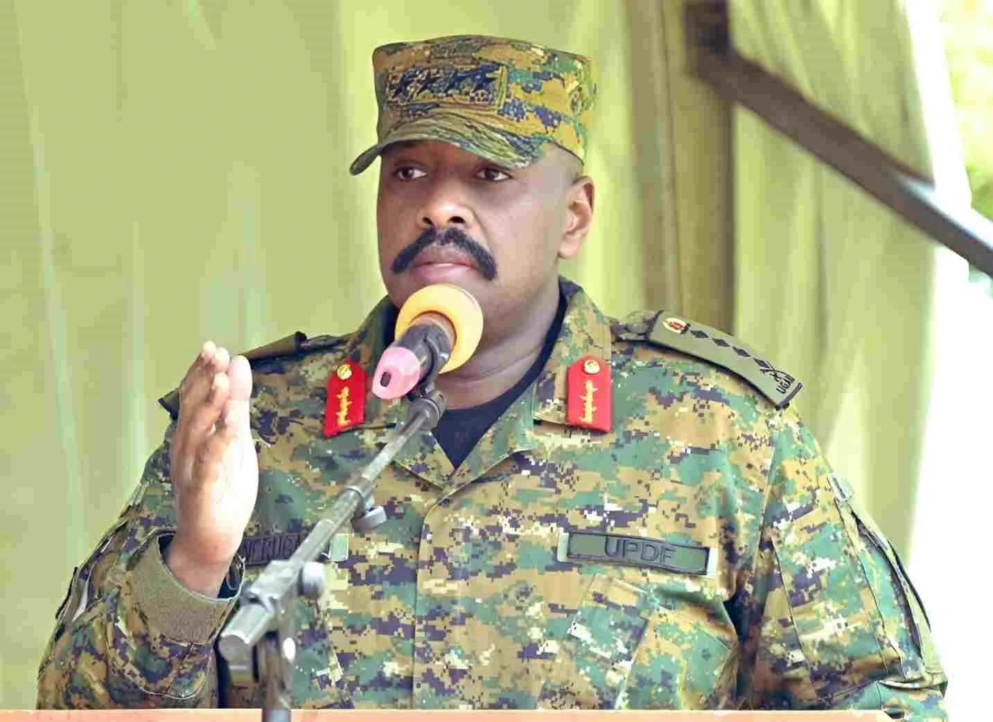 Muhoozi names Wetang’ula his ‘Mutume’ as he backs Ruto for 2027
