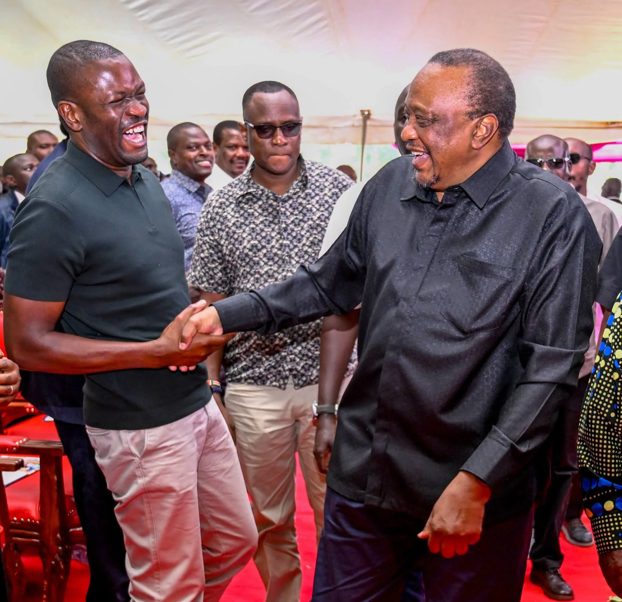 Uhuru joins opposition leaders at Martha Karua’s father’s funeral