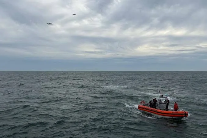 Six missing after medical plane loses contact en route to Boston